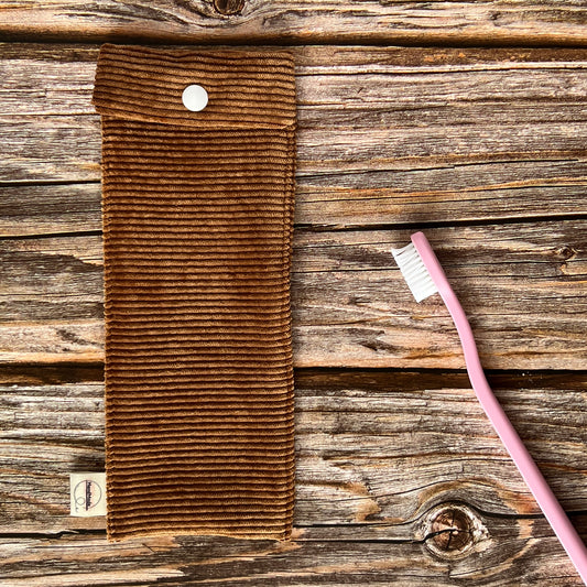 Pochette à Brosse à Dent et Dentifrice Velours Camel